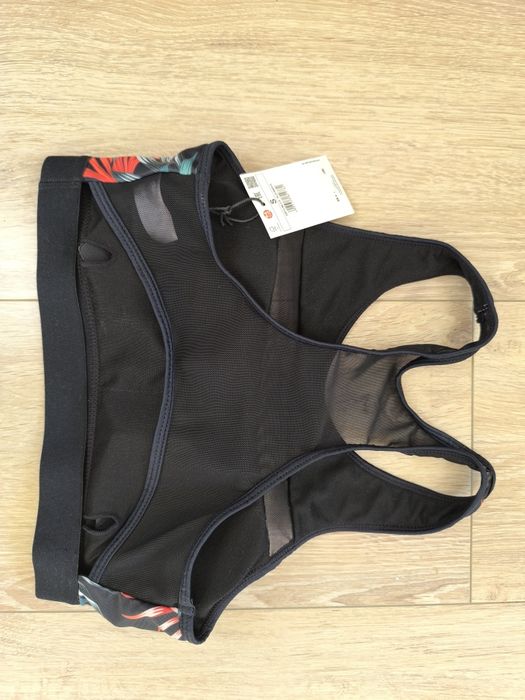 Новий Жиночий спортивний топ / верх купальника, одяг