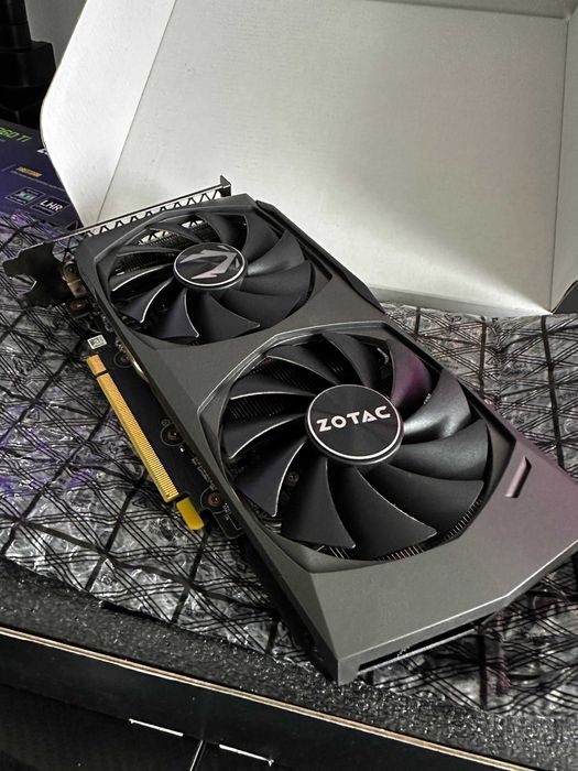Karta graficzna ZOTAC Gaming GeForce RTX 3060 Ti Twin Edge OC LHR 8GB