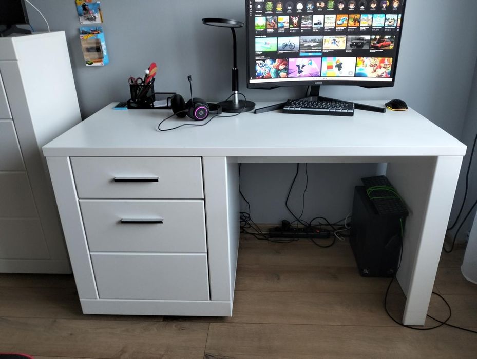 Sprzedam biurko snow