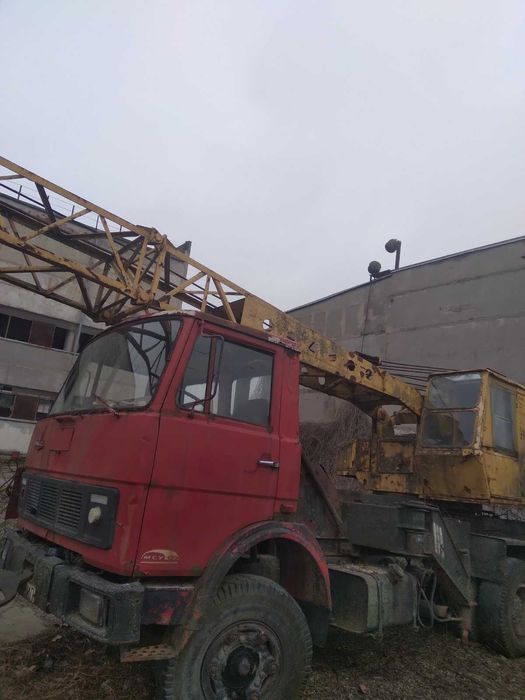 Автокран  СМК-101А з синхронним генератором