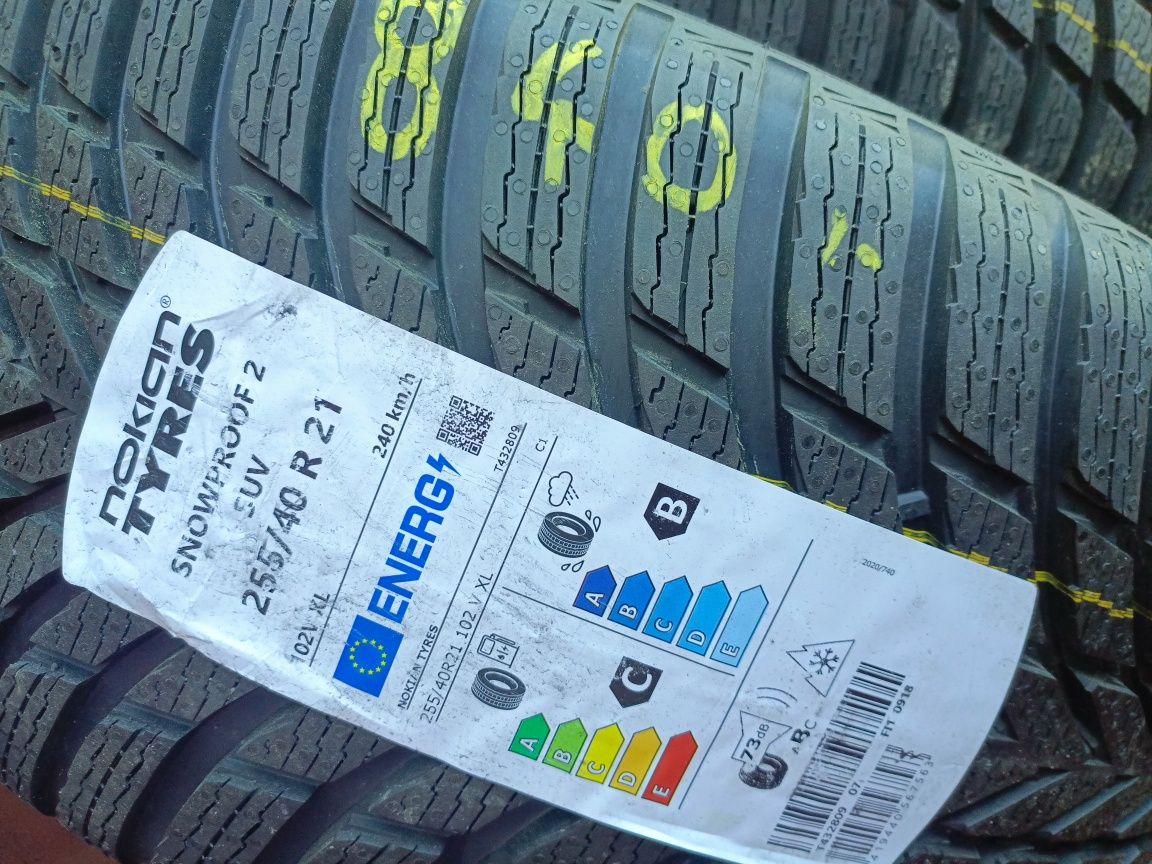 Nowe opony zimowe 255/40/21 Nokian 2024r