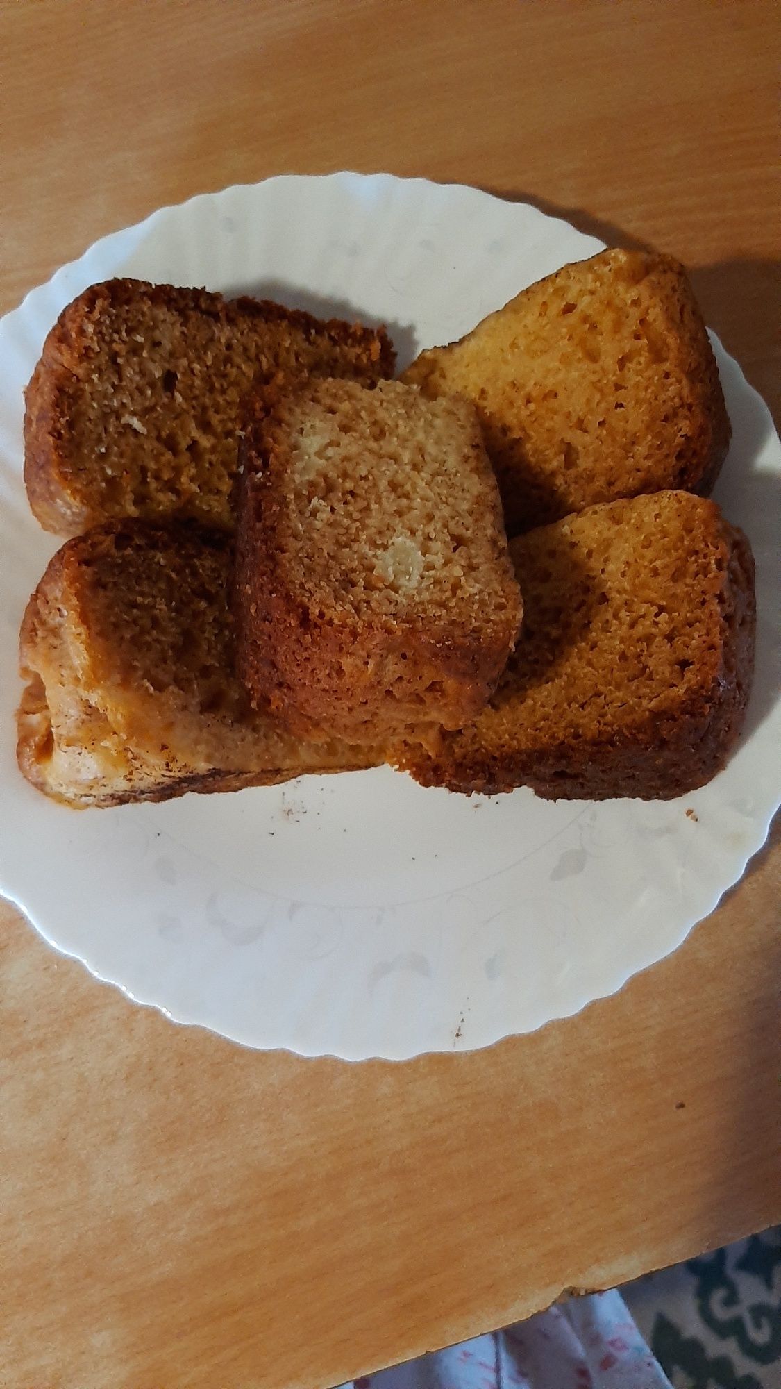 Продам свежую выпечку,сама пеку,напимер блыни ,пероги,кекси.