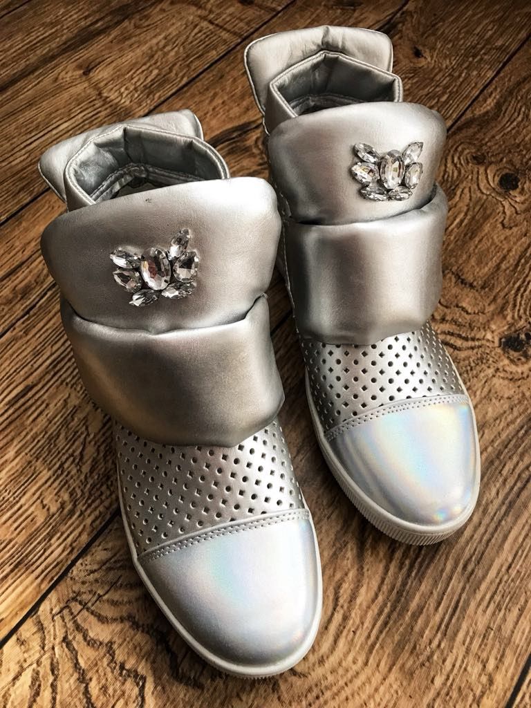 Nowe buty damskie