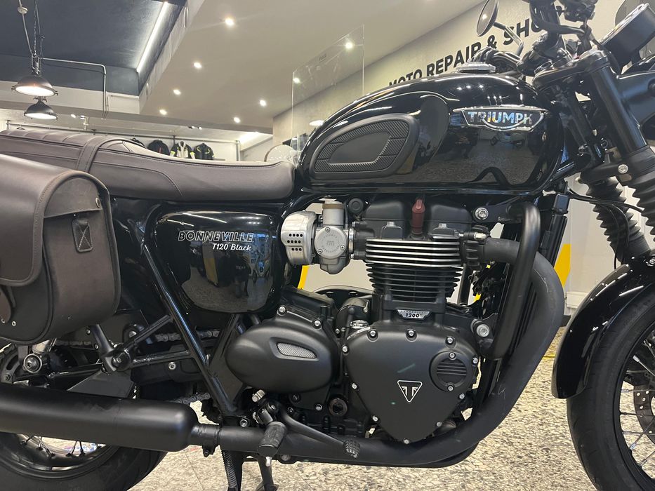 Triumph T 120 Black em Óptimo estado com Extras Triumph