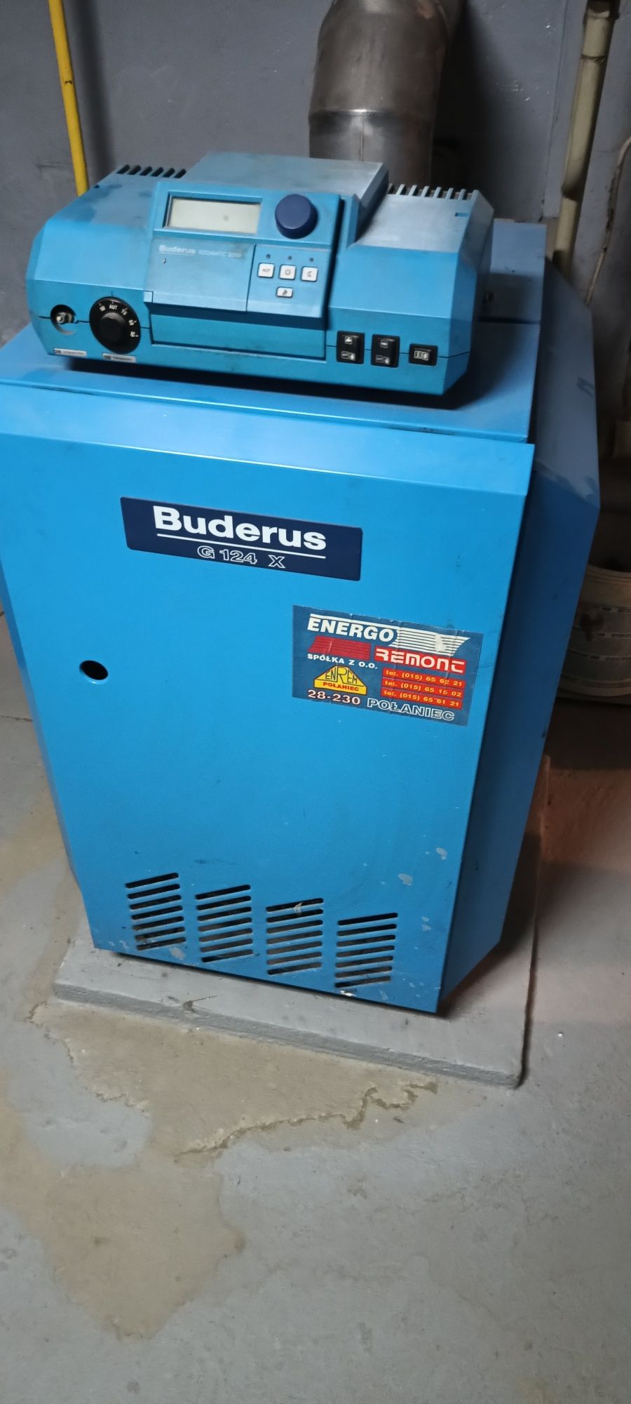 Kocioł gazowy Buderus G124X-32 w całości lub na części