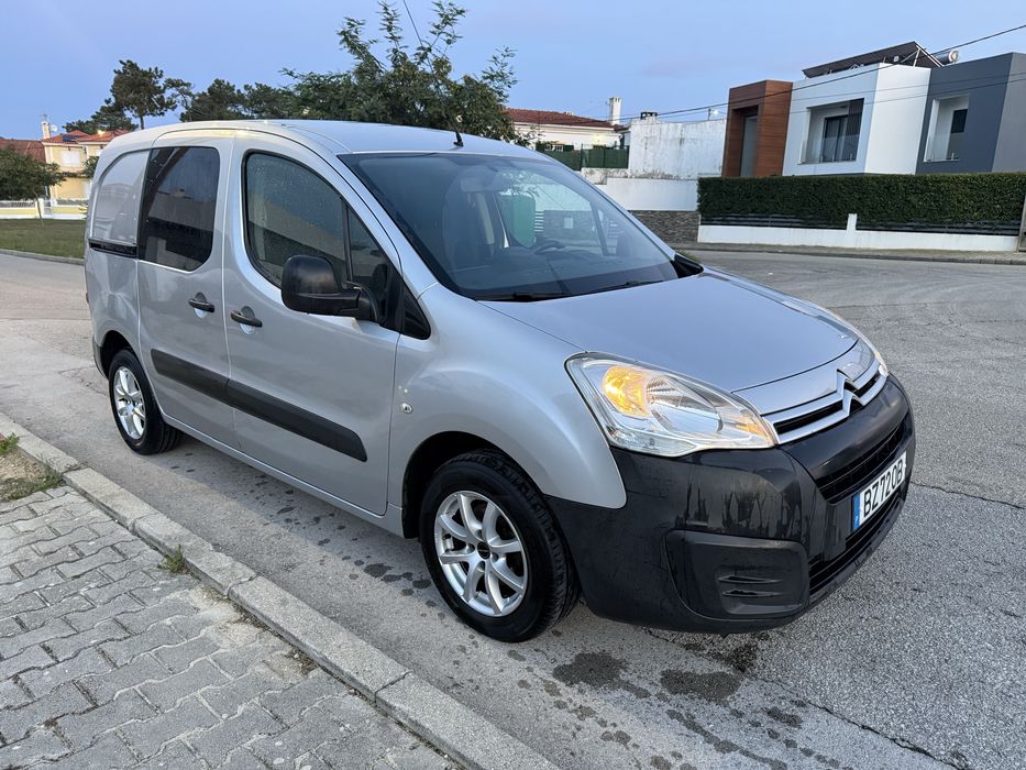 Citroen Berlingo 1.6 Hdi 3 Lug. 2017 Impecavel…ACEiTO TROCA…