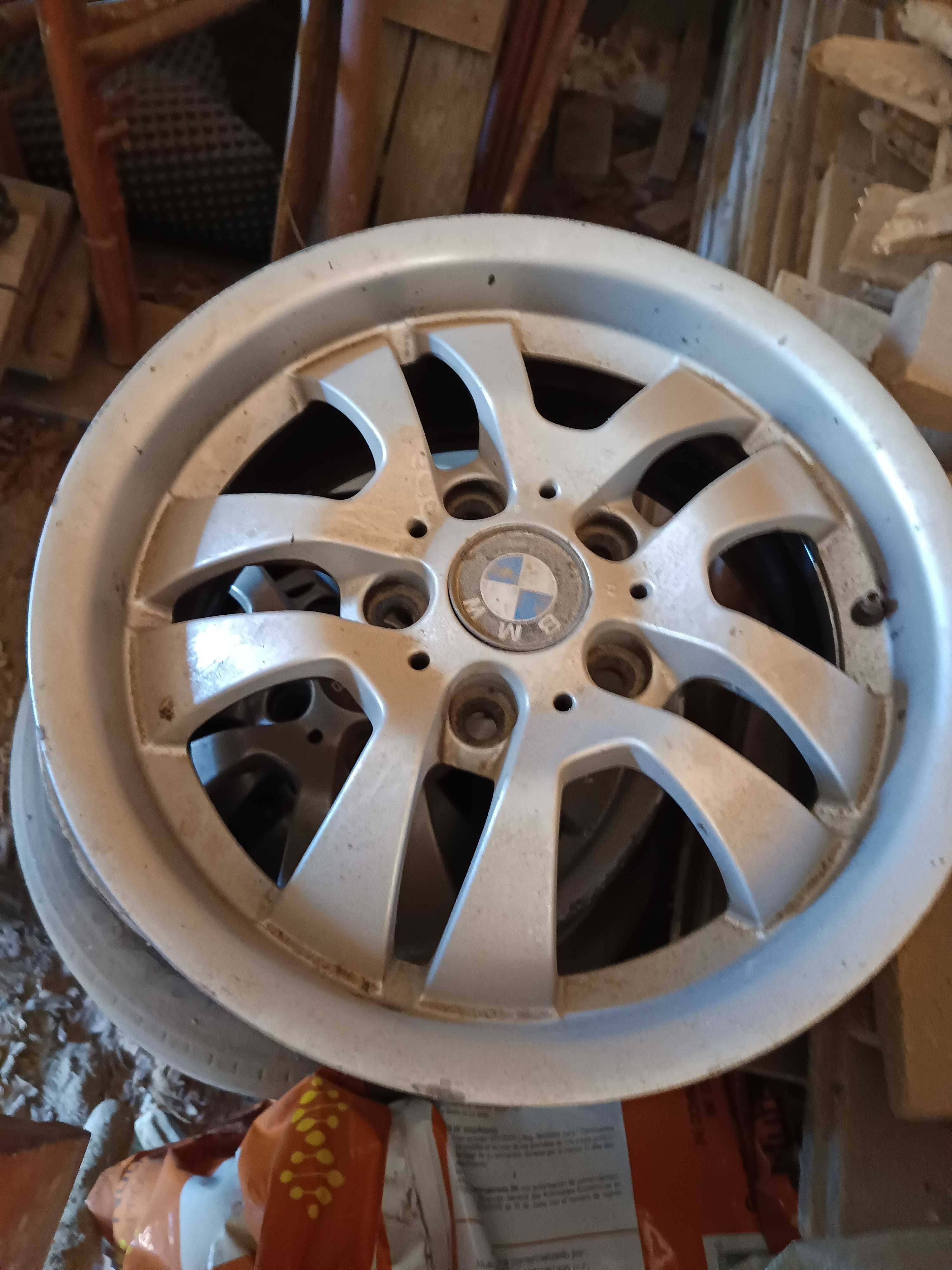 Vendo jantes para BMW.
