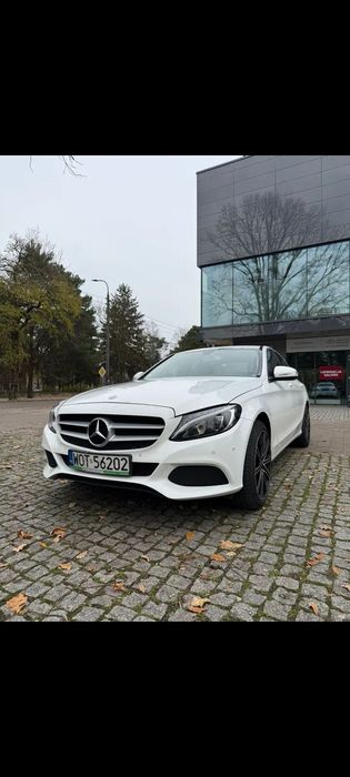 Mercedes-Benz Klasa C Salon PL