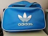 Adidas, torba sportowa. Bardzo pojemna. Old-School