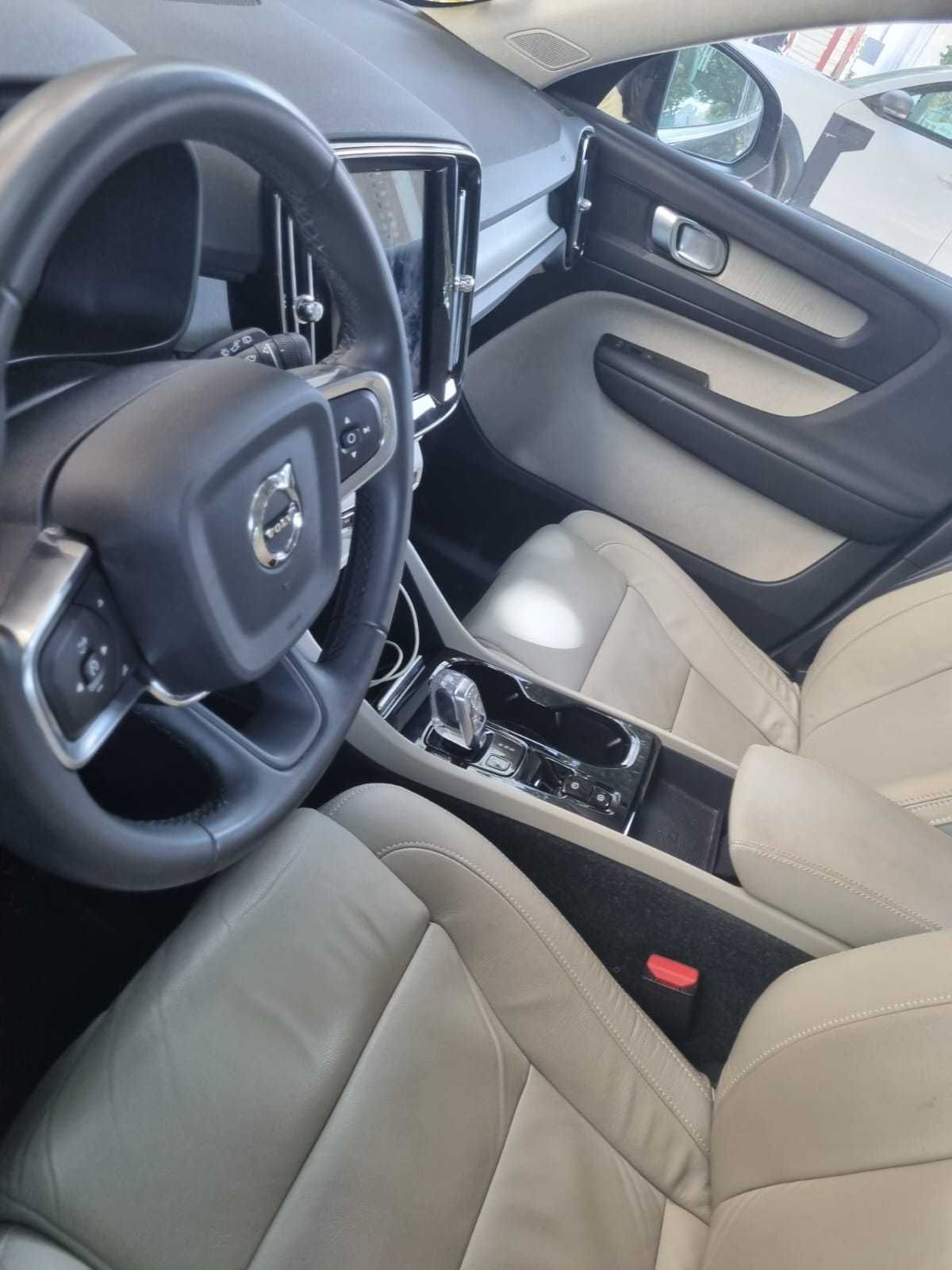 Volvo XC 40 plug in hibrído