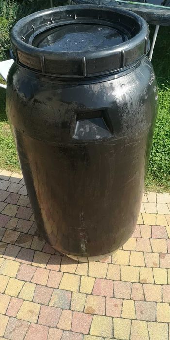 Duża czysta beczka 280l na wodę, filtr do oczka, deszczówkę