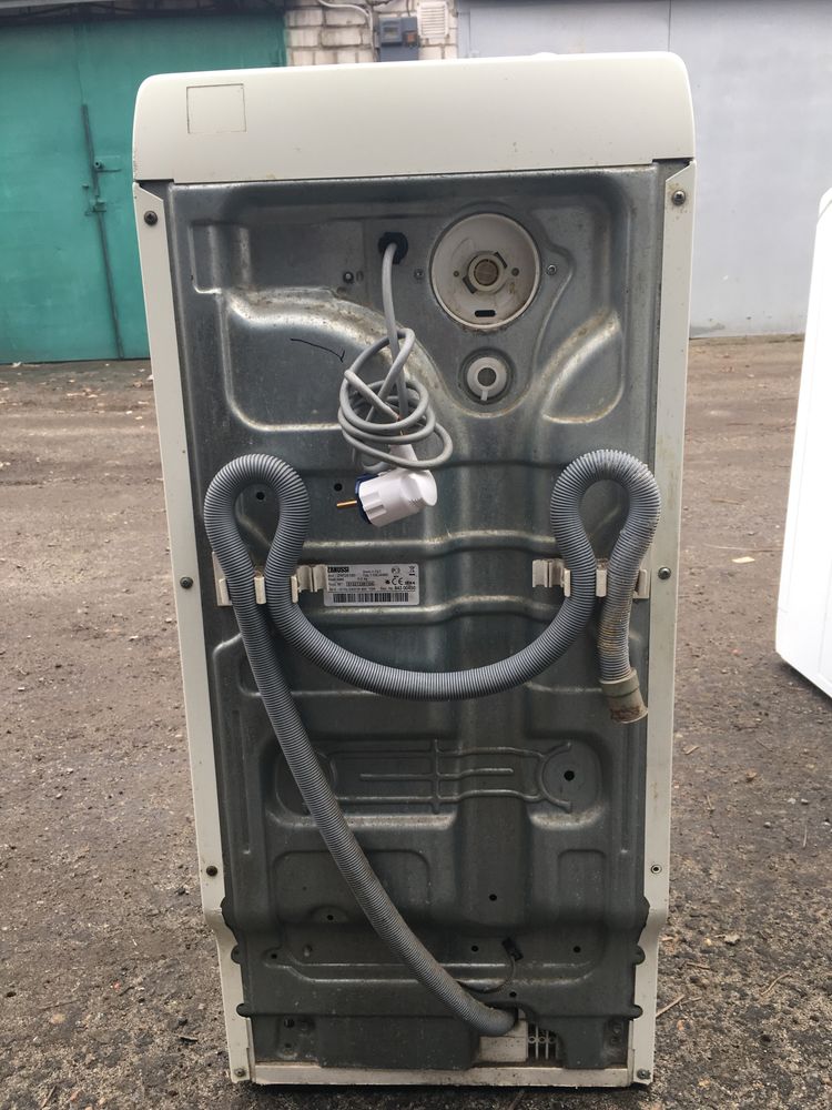 Продам стиральную машинку.