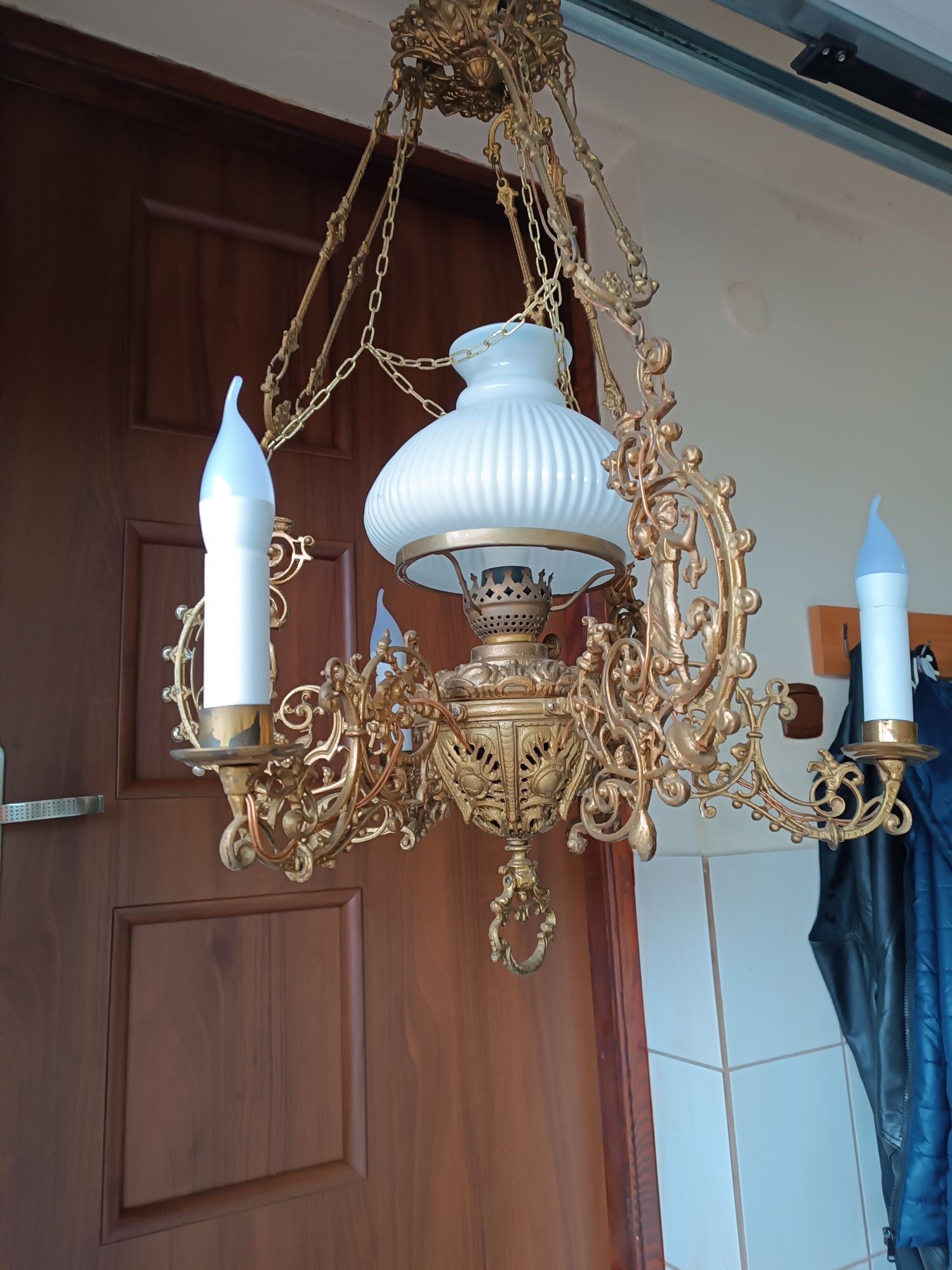 Duża lampa mosiężna pałacowa
