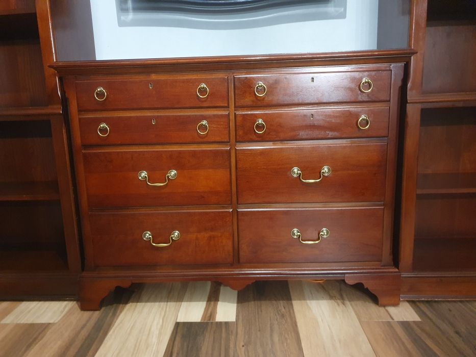 Komoda Drexel heritage