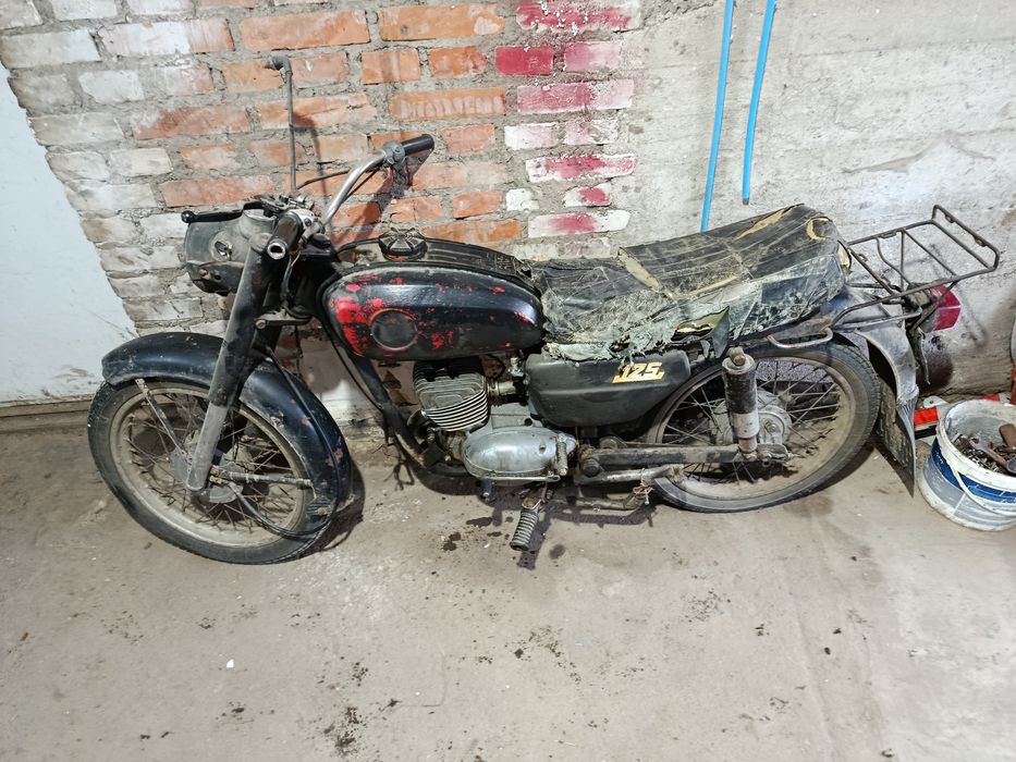 Wsk125 po remoncie silnika
