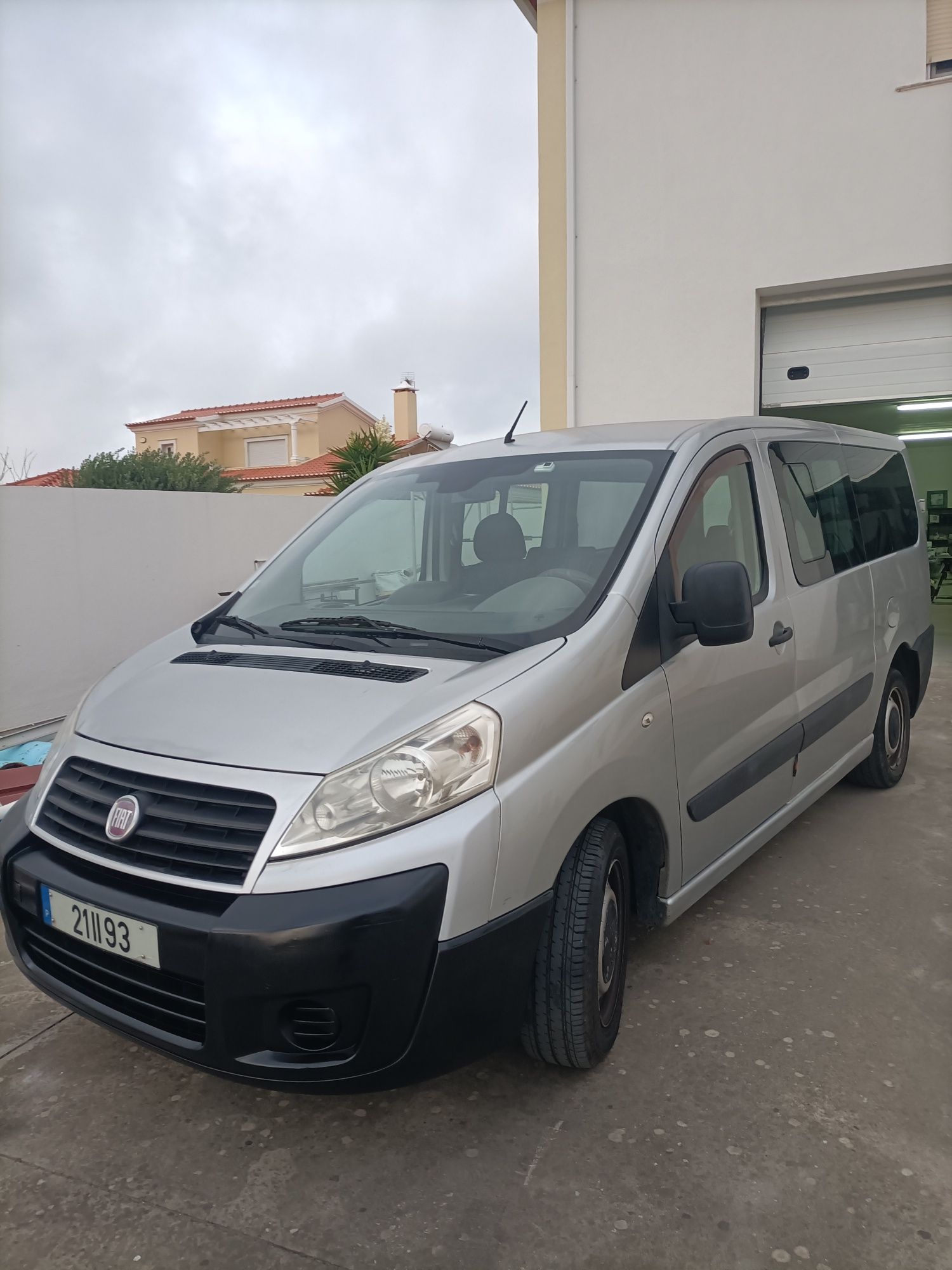 Fiat Scudo de 6 lugares