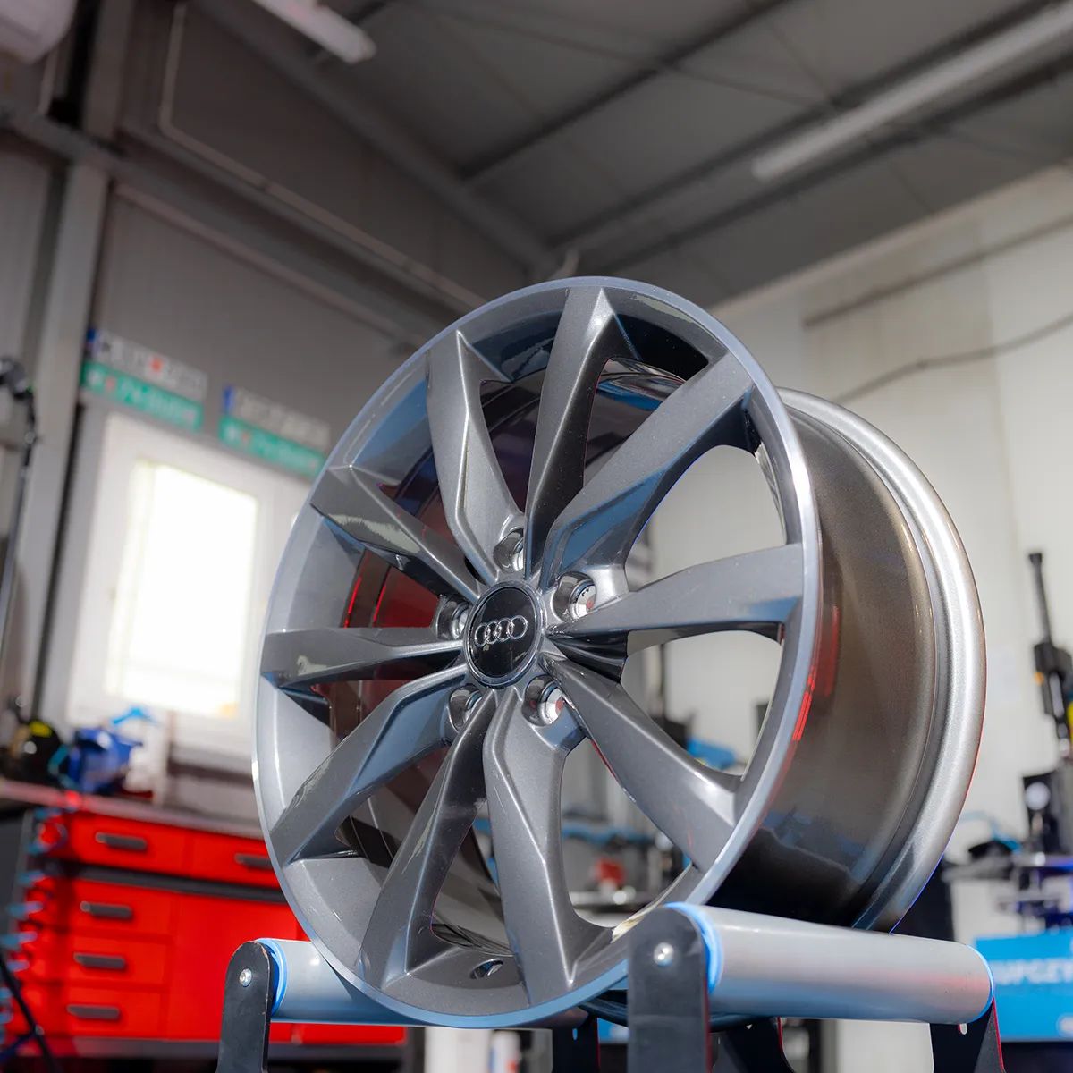 NOWE ORYGINALNE Felgi Audi 17 A3 A4 A6 Q2 Q3 TT