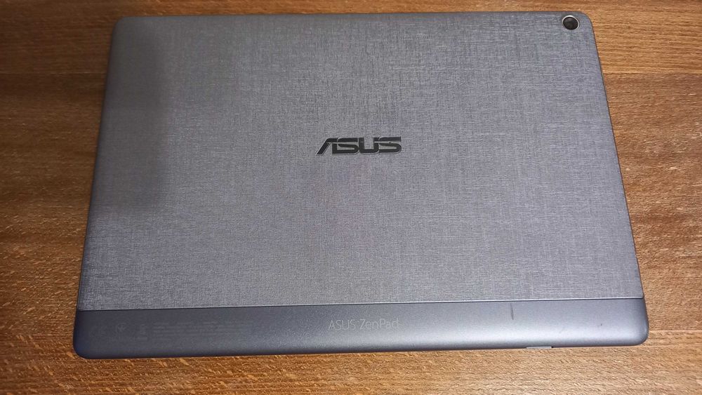 Планшет Asus ZenPad 10 2/32GB Wi-Fi P028 (Z301M)
