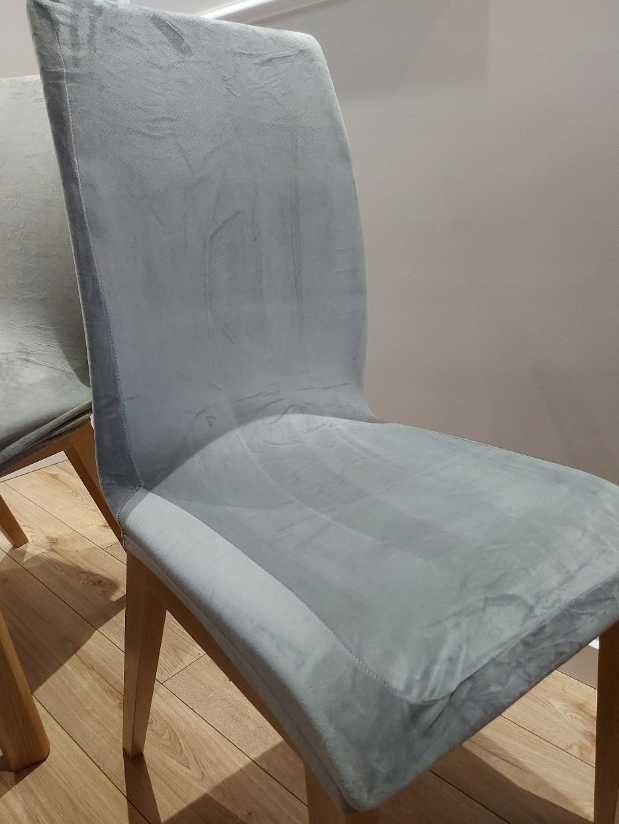 Welurowe jasne szare pokrowce na krzesła komplet 4 szt
