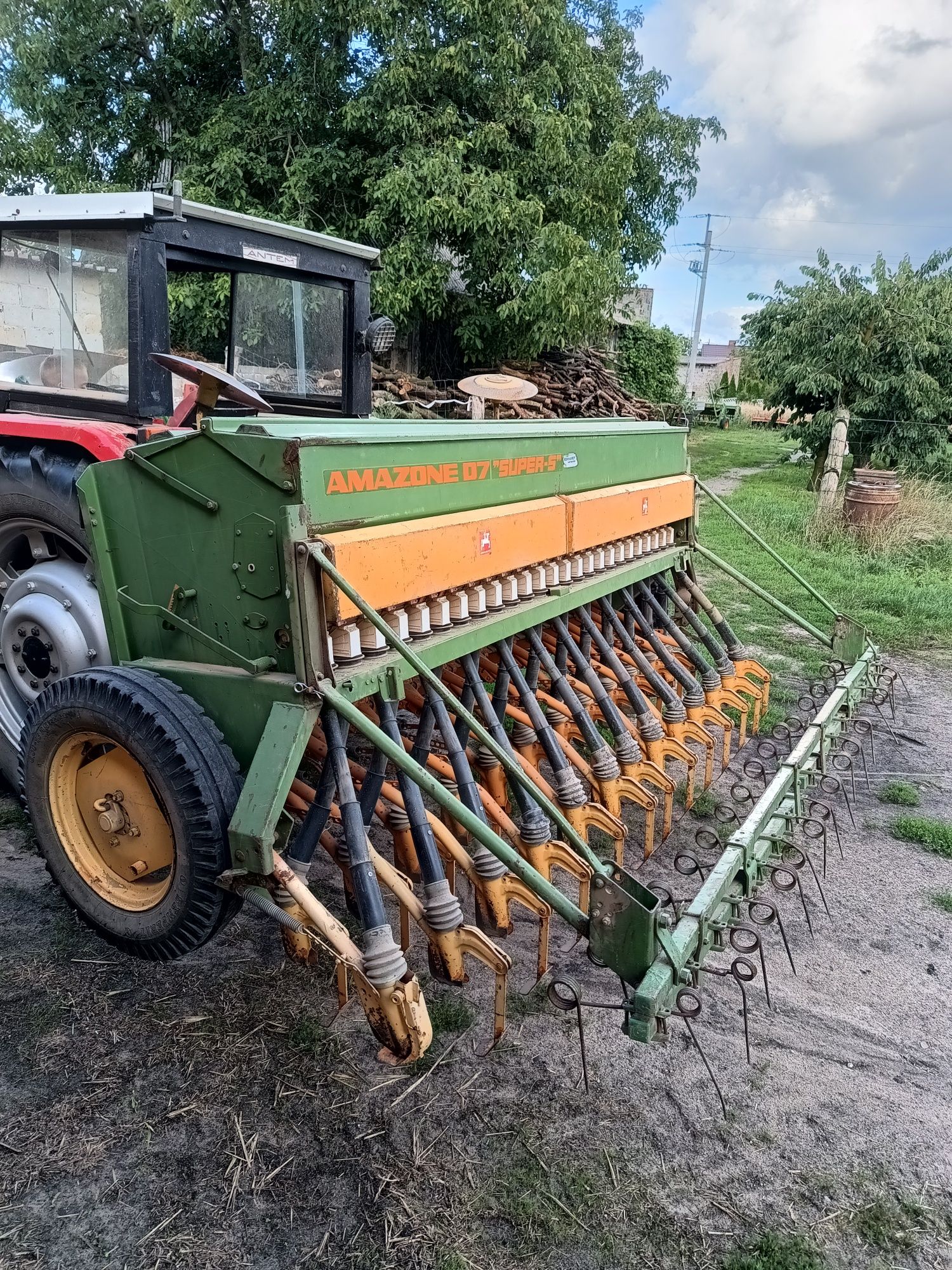 Siewnik Amazone super s 3 m ścieżki znaczniki