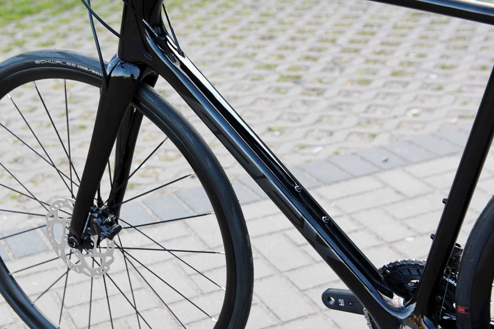 Rower szosowy APEX ONYX Disc Carbon, Shimano 105 2x12, roz. 59 NOWY