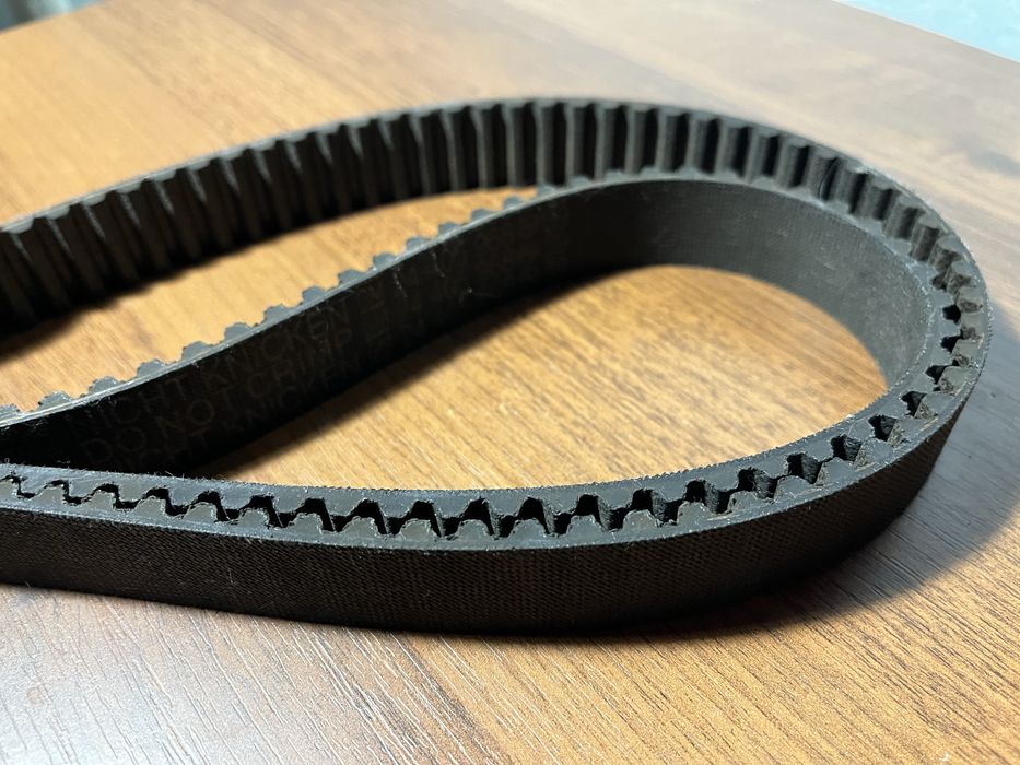 Комплект ременя ГРМ Opel Zafara B