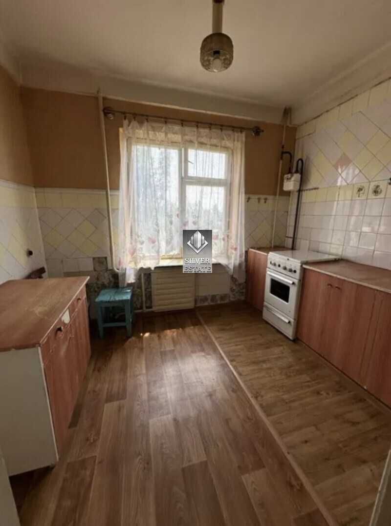 Продам 1-кімнатну квартиру по вул. Чарівна, Шевченківський район