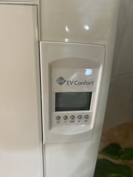 Aquecedor/Emissor térmico digital EV Confort