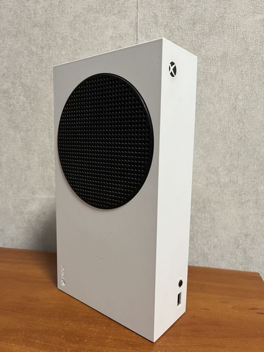 Продам xbox series s