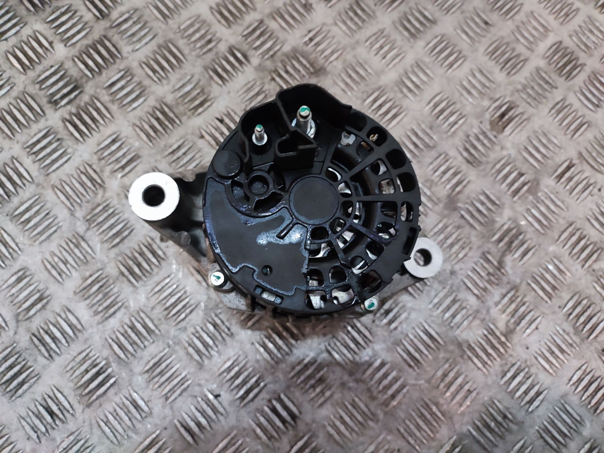 Fiat Grande Punto 1.9 JTD M-Jet alternator