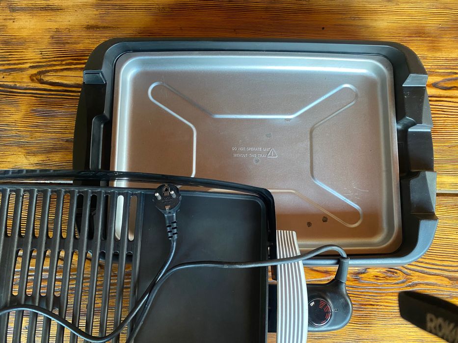 Електричний гриль новий, мангал, барбекю Zelmer 40Z012