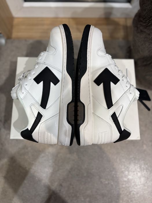 Off white out off office