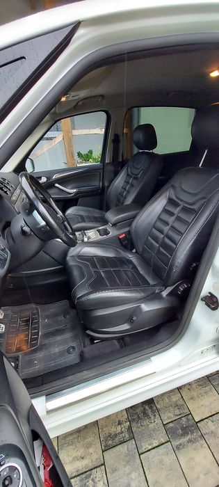 Ford Smax Titanium S