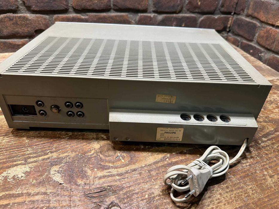 Amplituner Philips F 5212