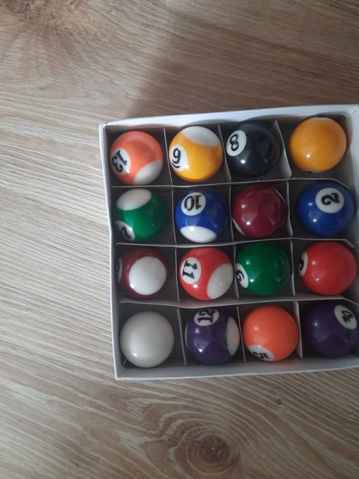 Nowy stół bilardowy