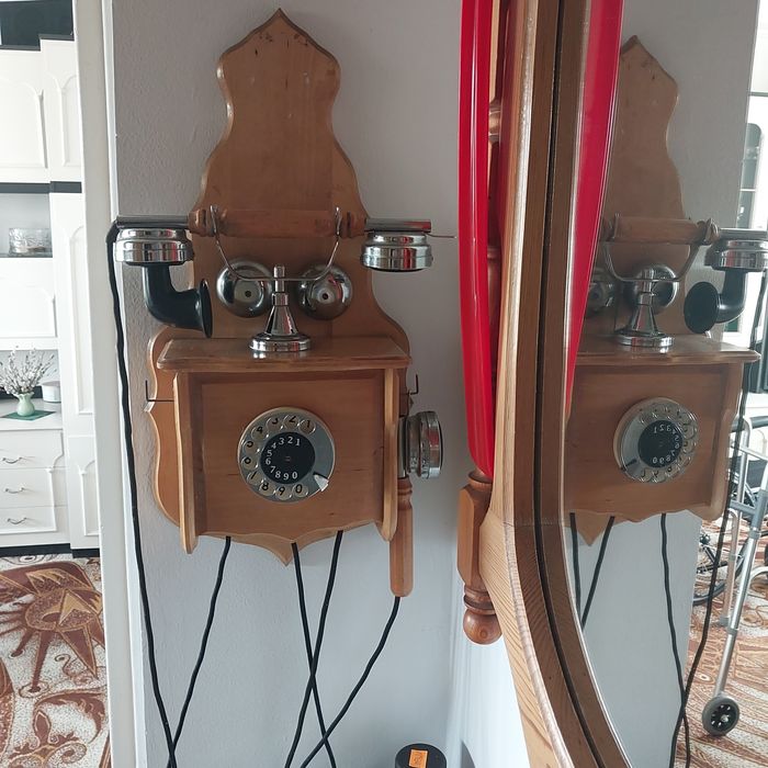 Telefon drewniany Baron  Prl Antyk