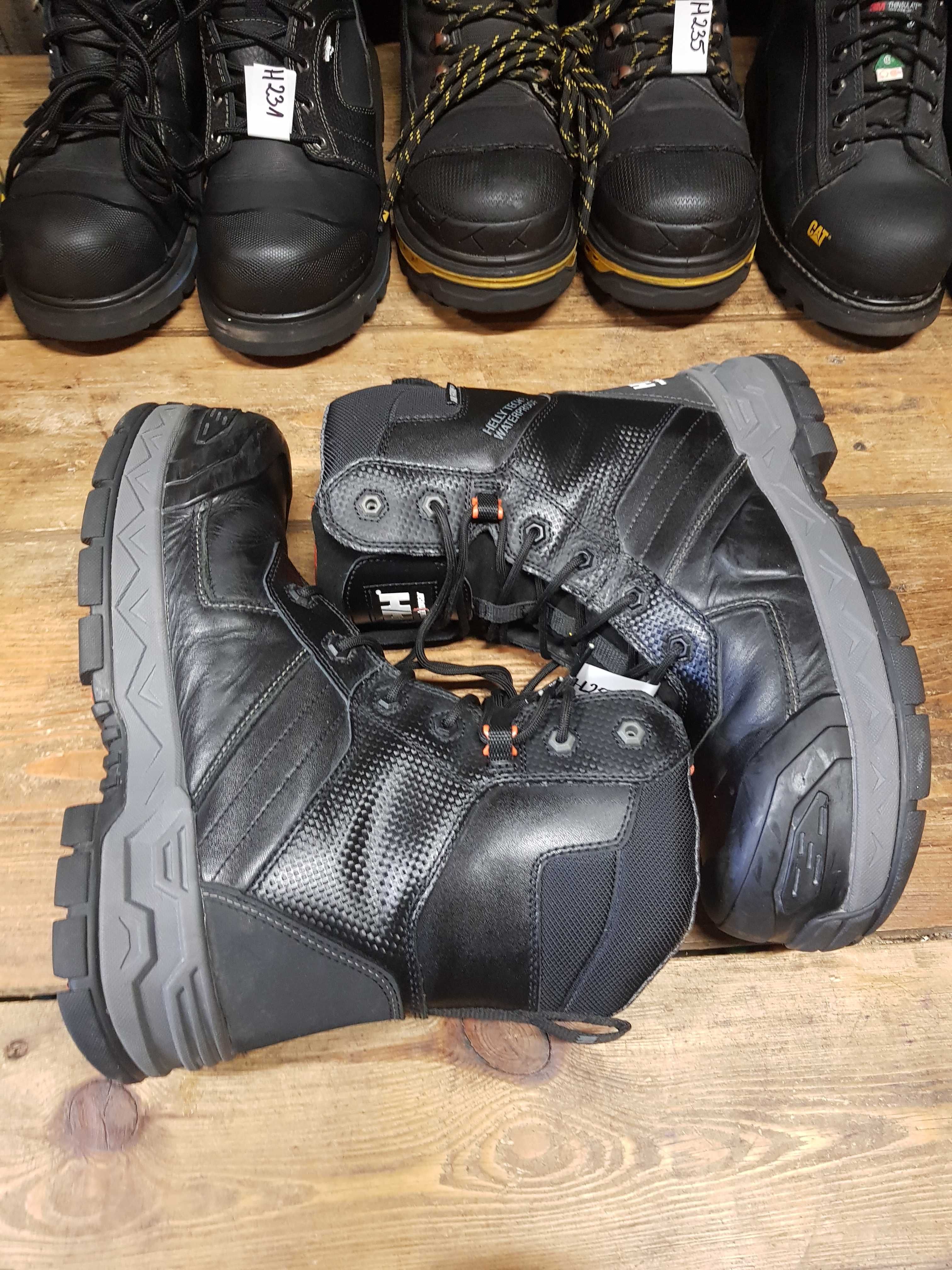 Buty robocze HELLY HANSEN rozm 42,5 wkł 27,5 cm S3