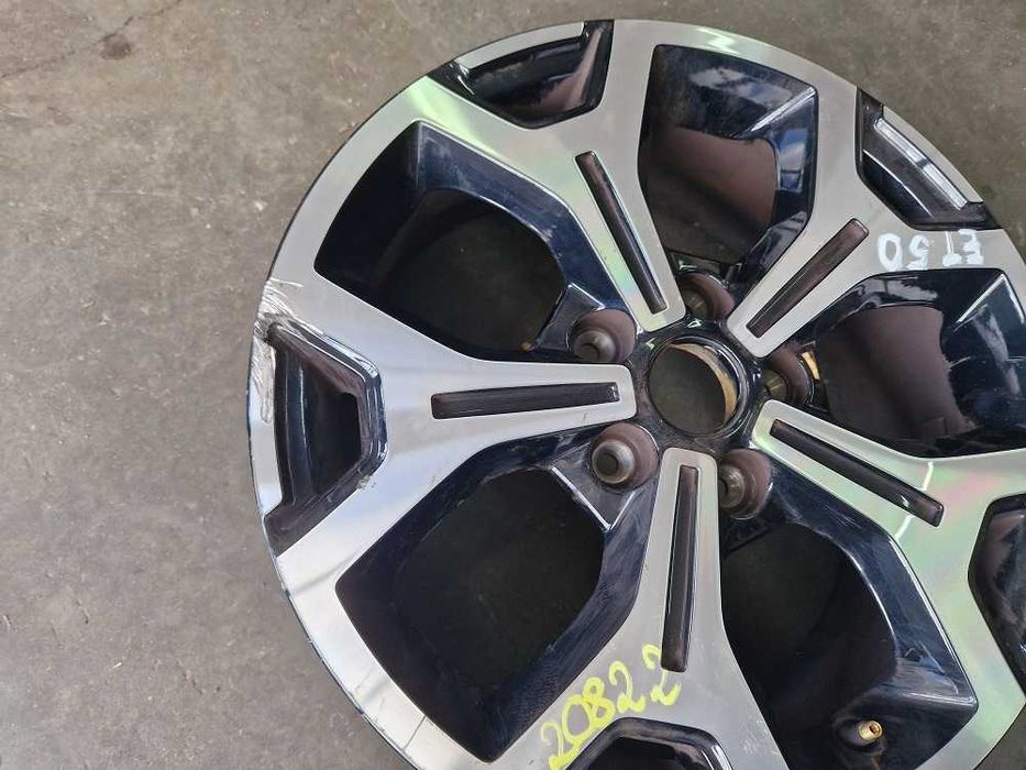 Dacia Duster Felga Aluminiowa 6.5x17  5x114.3  ET50