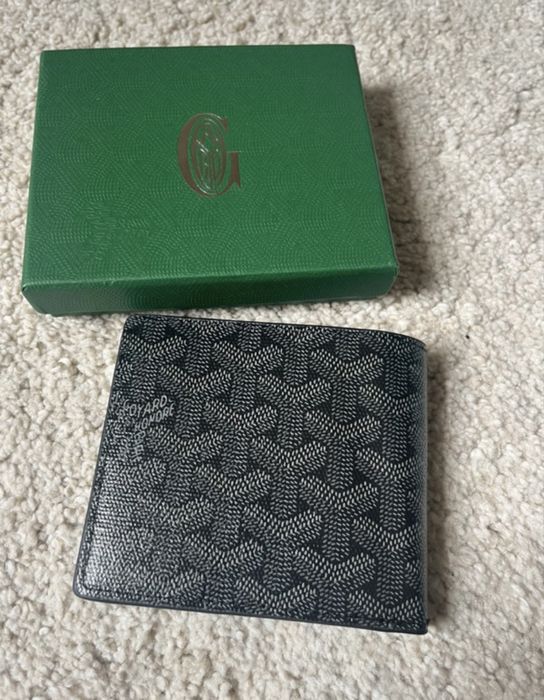 Carteira Preta Goyard