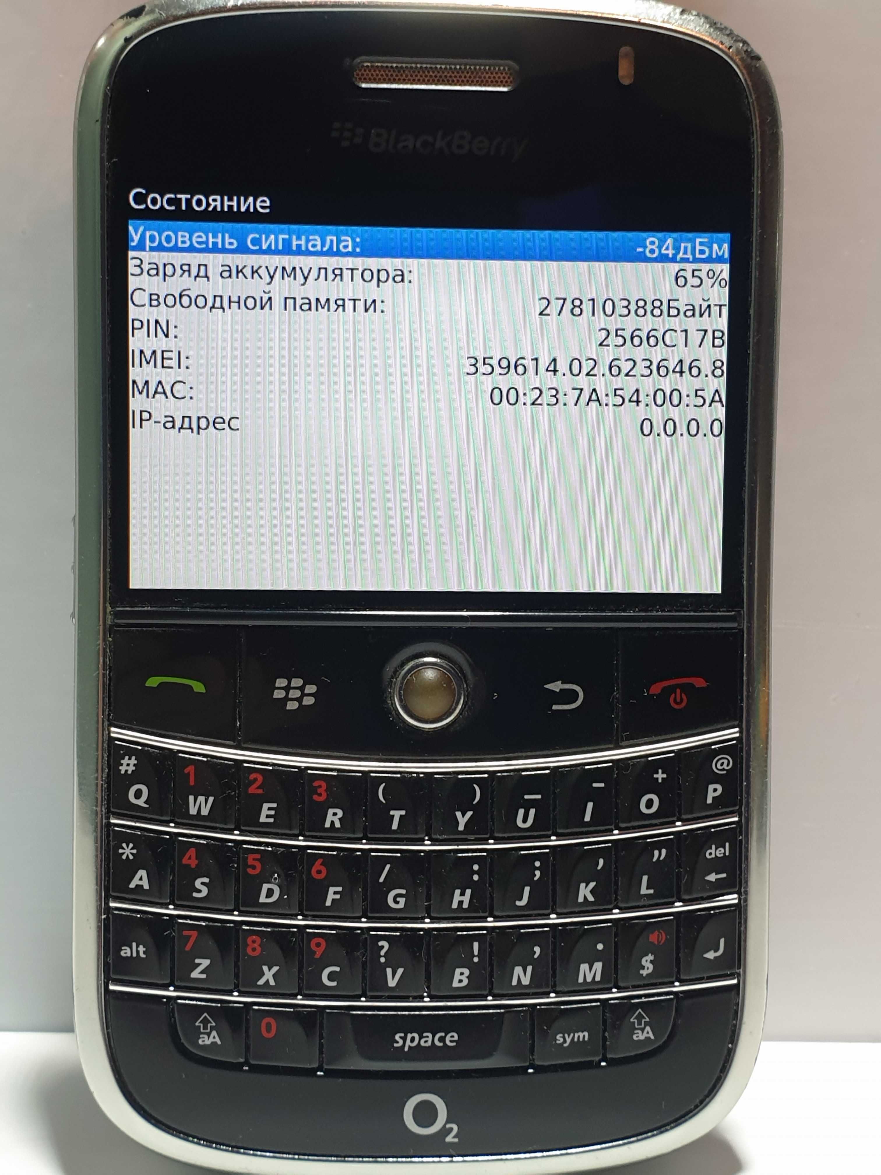 телефон blackberry 9000