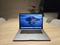 Macbook pro 15,4" 2018 dark grey