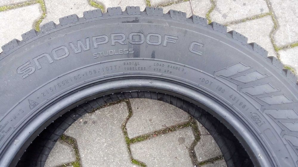 Opony Zimowe Nokian 215x65x16C 109/107T 2021 rok 7,5mm 270zł sztuka