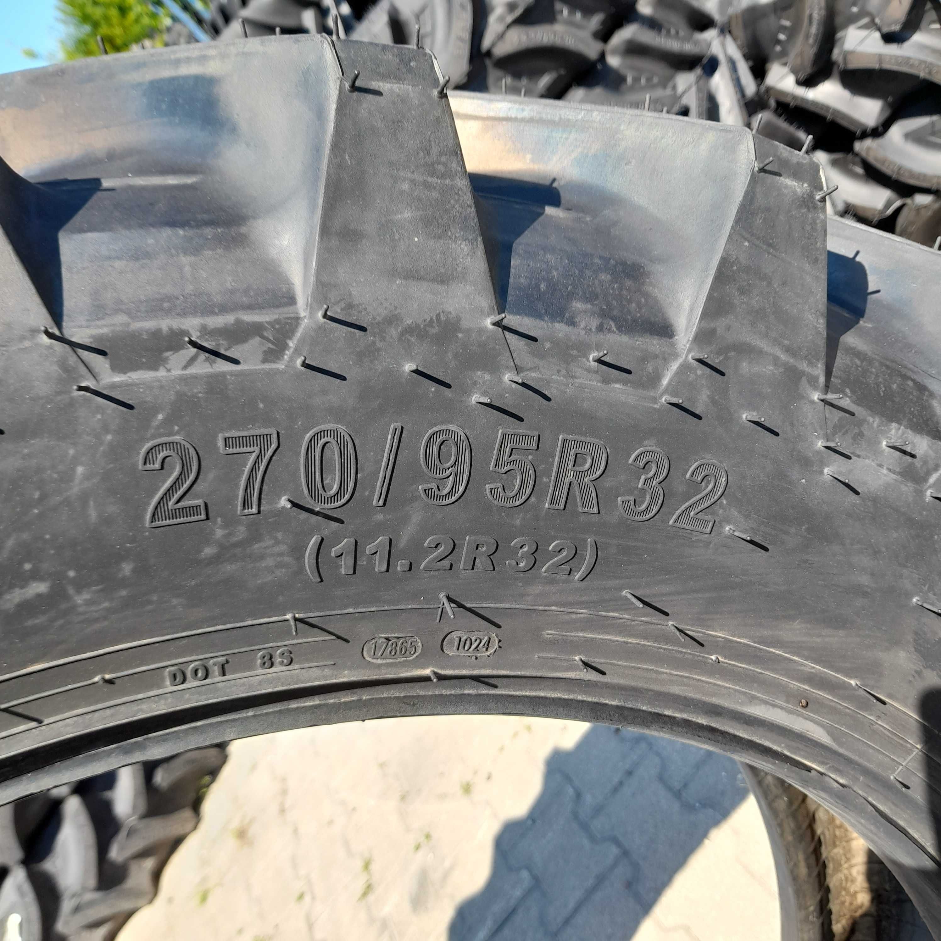 Opona 270/95r32 ( 11.2r32 ) ta-120 136A8/136B TL Petlas