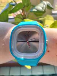 Zegarek w silikonowym etui