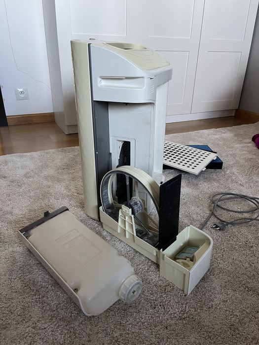 Sharp KC840 - Oczyszczacz z funkcją nawilżania