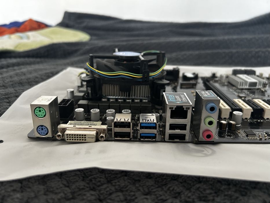 Płyta głowna ASRock H110 PRO BTC+ LGA1151(+procesor Celron r g390)