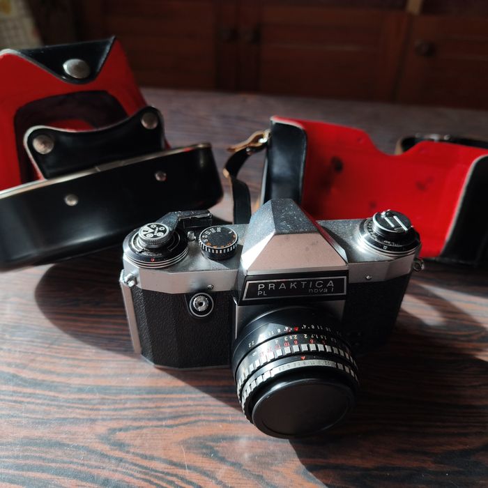 Máquina fotográfica Paktica Nova I