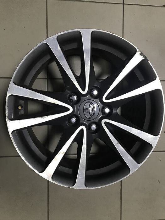 Разборка Авенсіс 2.0 d T27