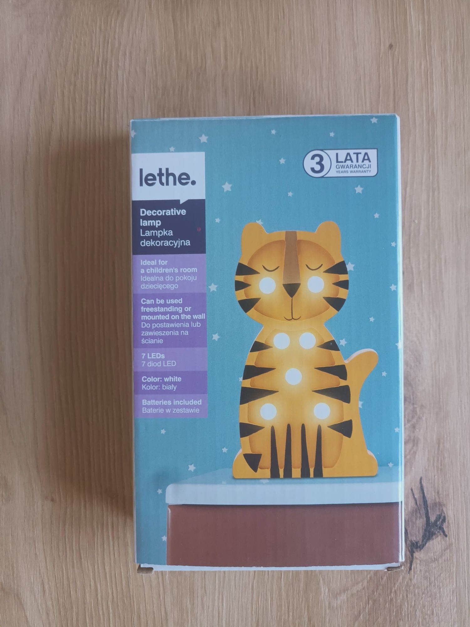 Nowa lampka drewniana kot Lethe