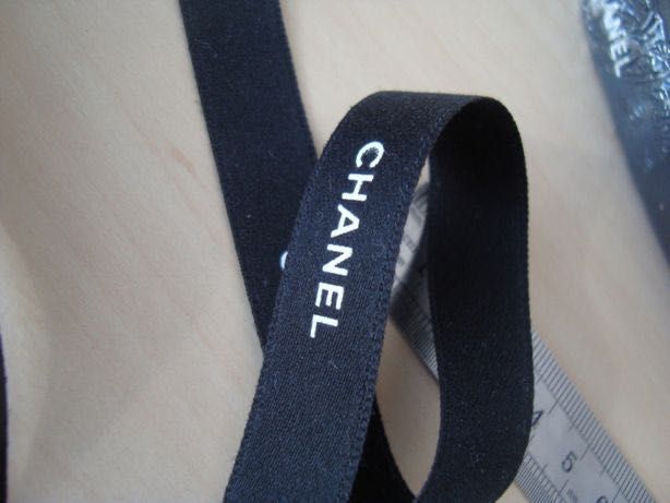 Chanel wstęga 3 m prezentowa czarna logo tylko z jednej strony